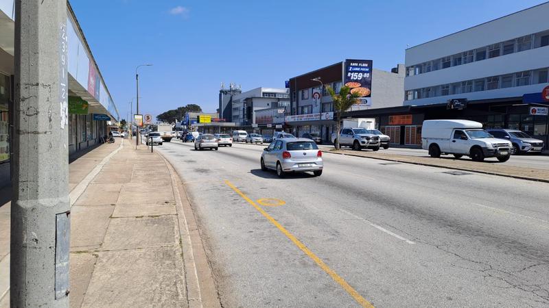 To Let commercial Property for Rent in Newton Park Eastern Cape